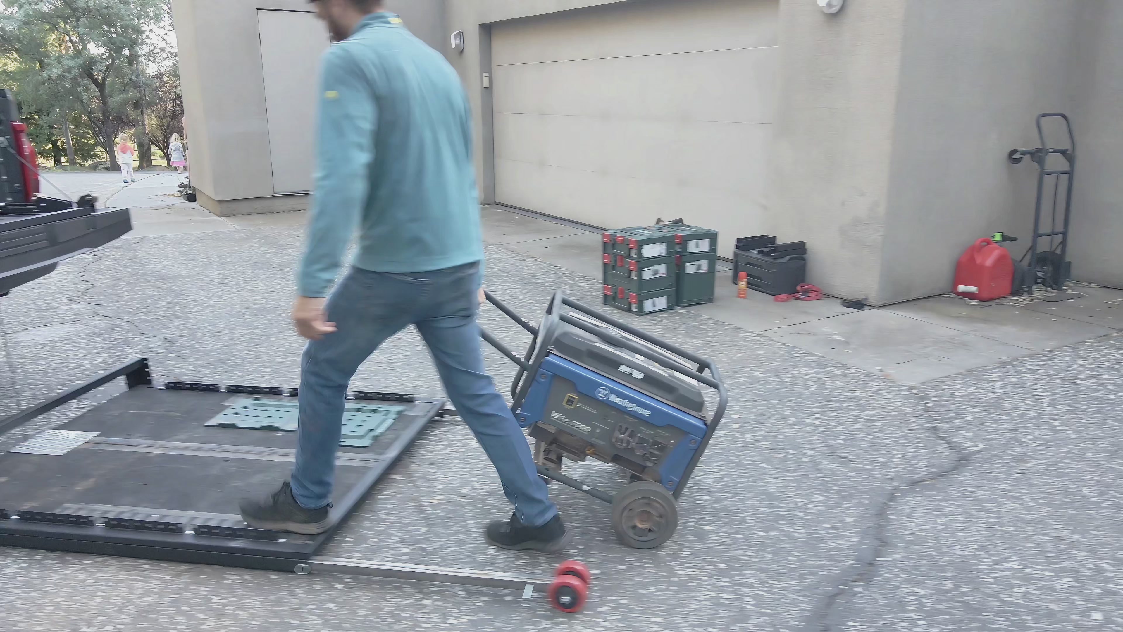 Load video: 